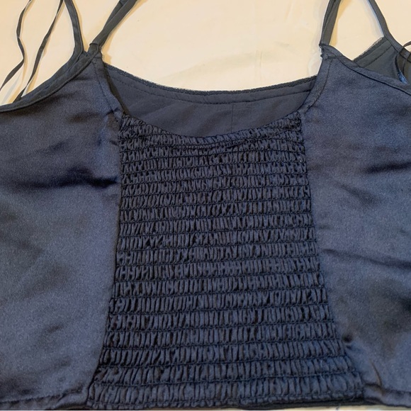 House of Harlow Satin Crop Top - Picture 5 of 5